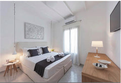 If you want to be in the centre of the Naoussa scene, this modern minimal studio  Naousa Old Post Studio with Balcony Entire rental unit vacation rental 43127714