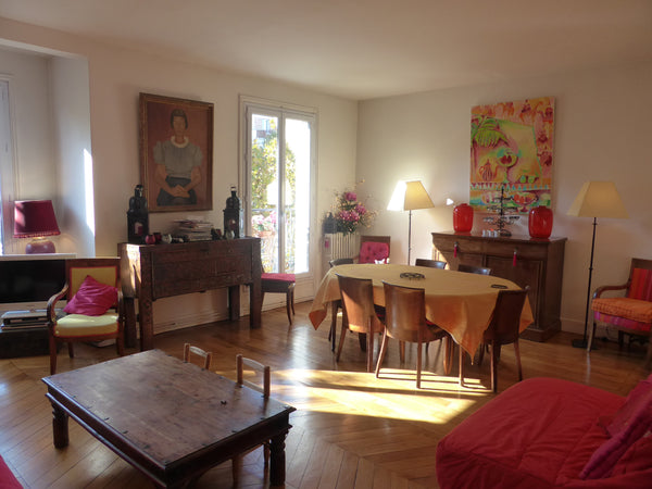 Passez en famille, vos vacances de Noël à Paris, en louant notre appartement de   Family apartment for Christmas Entire rental unit vacation rental 4425846