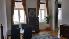 Cozy and bright central 45m2 apartment. The appartment consists of 2 bedrooms, a Vienna, Austria Comfortable apartment with 2 boxspring beds Entire rental unit vacation rental 37666701