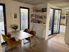 Spacious one bedroom apartment with 20m rooftop terrace. 2min walk to tram stop  Antwerp, Belgium New 1 bedroom apartment with a rooftop terrace Entire rental unit vacation rental 48038799