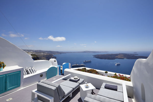 This wonderful Suite arises on a wonderful hill corner in the area of Imerovigli Sorrento, Italy Neli Suite Entire rental unit vacation rental 41699553