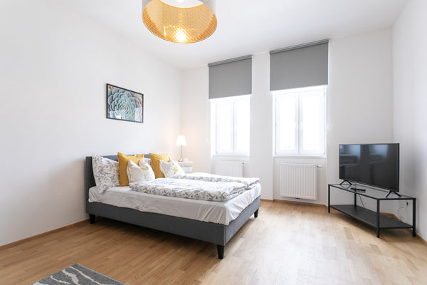 This modern studio apartment is perfectly located next to the underground! The k Vienna, Austria Studio-Apartment between Schoenbrunn & the City Center (22) Entire rental unit vacation rental 50565627