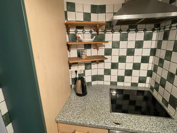 It is one of the old hotels of vienna where the traditional viennese style is li  Hotel Raimundhof - Apartment Room in hotel vacation rental 53373549