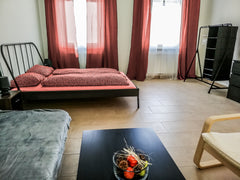 Komfortables Apartment in Stadtnähe. Die Wohnung bietet einen Wohn-/Schlafraum u  13B! Modern and charming Apartment, Self Check-In Entire rental unit vacation rental 38866501