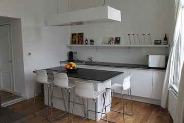 The location of the apartment is perfect; it is located in a quiet residential a Antwerp, Belgium Cosy and light apartement Entire rental unit vacation rental 9126033