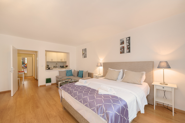 Prague City Stay - Roháčova 9  offer newly renovated studio apartment located in Hlavní město Praha, Czechia Beautiful, Relaxing Superior Apartment ⭐⭐⭐ Entire rental unit vacation rental 28951098