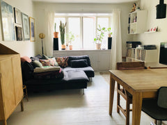 Hi,<br />Welcome to our cosy and authentic apartment in Copenhagen. This place w Copenhagen, Denmark Cosy & modern apartment w. many nearby attractions Entire rental unit vacation rental 33193925
