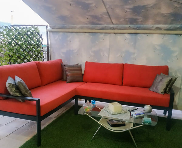 A cozy apartment, suitable for up to three people, in lovely neighbourhood of Vy GR Lovely 7th floor studio with  a spacious veranda Entire condo vacation rental 52462394