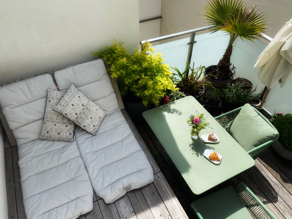 Enjoy this beautiful apartment,  have a breakfast at the terrace, feel relaxed a Vienna, Austria Charming rooftop apartment in Rochusmarkt area Entire condo vacation rental 50833842