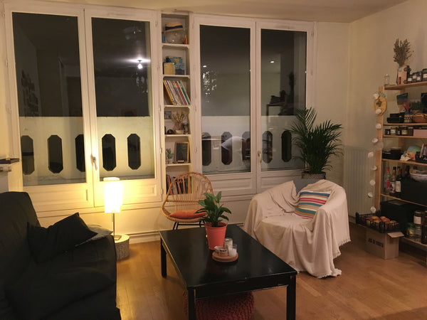 Situé à 2 minutes à pied de la place Bellecour et du métro, l'appartement est un Lyon, France Habiter Bellecour pour la fête des Lumières! Private room in rental unit vacation rental 22013262