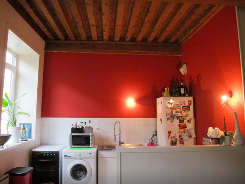 bedroom in a nice and quiet apartment available for the euro. I can put a matres Lyon, France Bedroom in a nice apt in croix rousse + terrasse Private room in rental unit vacation rental 13539358