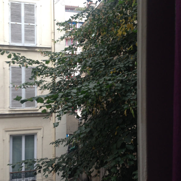 Mon logement est parfait pour les voyageurs en solo. Paris, France Chambre indépendante 12m2 Private room in rental unit vacation rental 15303889