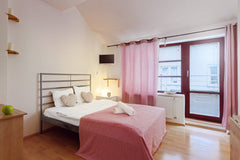 Sweet little apartment perfect for a couple. Quiet place, private balcony, all n Prague, Czechia Sunny romantic studio with balcony Entire rental unit vacation rental 23052990