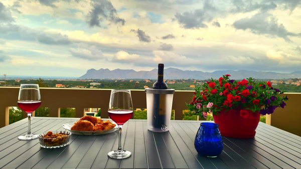Physis apartments are located in Chania, in the area of Akrotiri (Kounoupidiana)  Physis Apt- Big comfortable apartment with view Entire rental unit vacation rental 592750420366751218