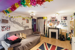 Je suis illustratrice, et je vous propose mon petit chez-moi en plein coeur du q Paris, France Studio arty Quartier Latin Entire rental unit vacation rental 11007372