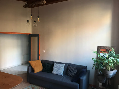 Appartement placé dans les pentes de Croix rousses, quartier très calme. <br />< Auxerre, France Appart 45m2 Croix rousse idéal fête des Lumières Private room in rental unit vacation rental 21912569