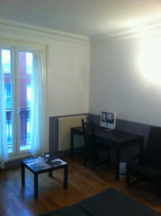 Bienvenue dans notre appartement parisien :)) <br />Nous louons la plus grande c Paris, France Grande chambre privée pour 2 Private room in rental unit vacation rental 4839015