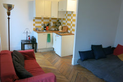 Nice appartement in the heart of the parisian life, in the well animated rue du  Paris, France Nice Flat at Passage Brady Entire rental unit vacation rental 5372733
