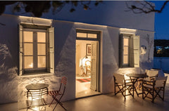 Casa in stile Sifniano con muri in pietra molto spessi, completamente ristruttur Greece Karissa Elegant Sifnian House Cycladic home vacation rental 32612640