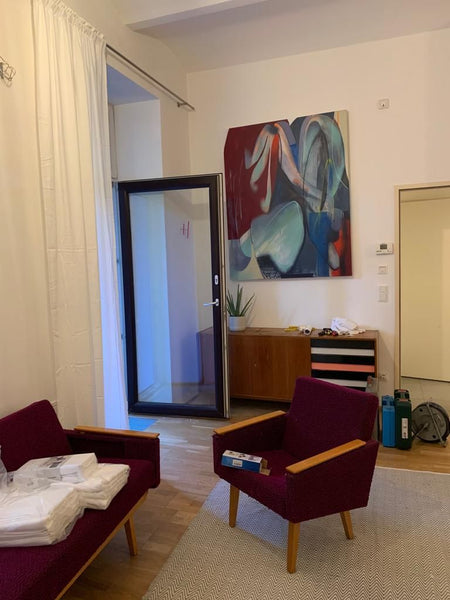 Diese Wohnung liegt zentral im 6. Bezirk und verfügt über einen Garten/Terasse.  Vienna, Austria Gemütliche Wohnung mit Terasse mitten im Zentrum Entire rental unit vacation rental 666953499702026170