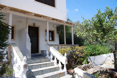 This studio is 300 m from the beach of Ammoudara,and 2 km from the town of Agios Agios Nikolaos, Greece Relaxing studio whith veranda 'n garden Entire rental unit vacation rental 17585841