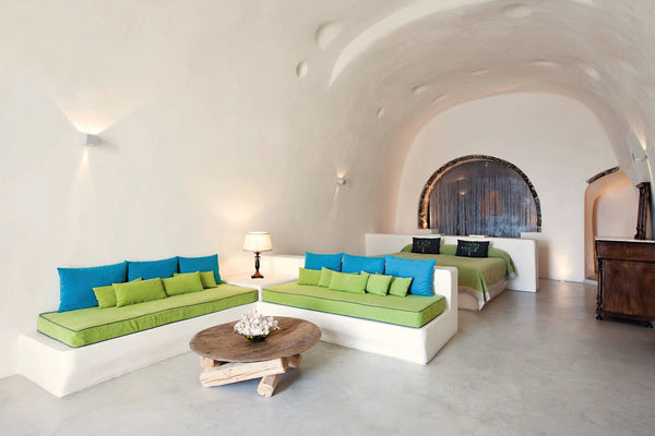 Against the backdrop of cobalt blue Greek sky meeting the Aegean Sea, Remezzo is  Honeymoon Suite with Caldera View Room in aparthotel vacation rental 43095212