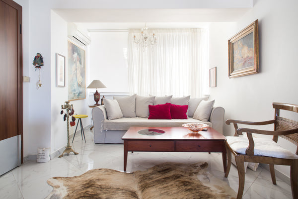 Sunny, bright and vibrant apartment on the 6th floor of a multi-story building i Athens, Greece Val’s  House | Acropolis terrace-next to metro Entire rental unit vacation rental 24550275