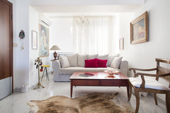 Sunny, bright and vibrant apartment on the 6th floor of a multi-story building i Athens, Greece Val’s  House | Acropolis terrace-next to metro Entire rental unit vacation rental 24550275