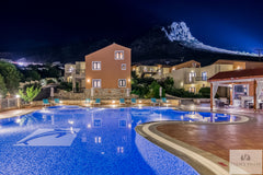 Pilot’s Villas Koutouloufari Hersonissos Crete is a family-run 4 star complex of  Pilot’s Villas Deluxe Suite Entire serviced apartment vacation rental 47540549