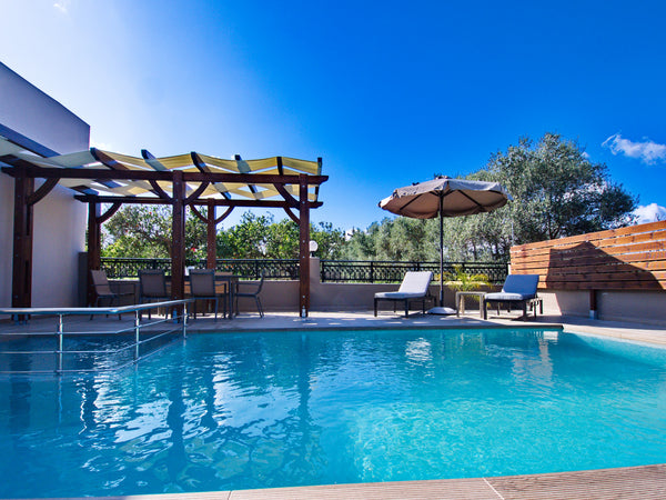 Villa Andreas was originally the homestead of Kosta & Irini. Since their childre Stratford-upon-Avon, United Kingdom Villa Andreas, Tavronitis/Kamisiana Crete Entire villa vacation rental 18045303