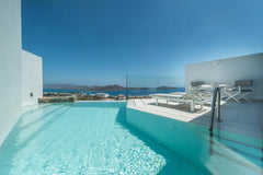 Gordon Junior Suite is part, along with other luxury villas and suites, of a 5-s Sorrento, Italy Gordon Junior Suite Entire rental unit vacation rental 41447523