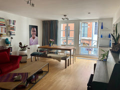 Beautiful apartment with free underground parking with lots of good energy - loc Antwerp, Belgium Light apartment in historical center with garage Entire condo vacation rental 15371998