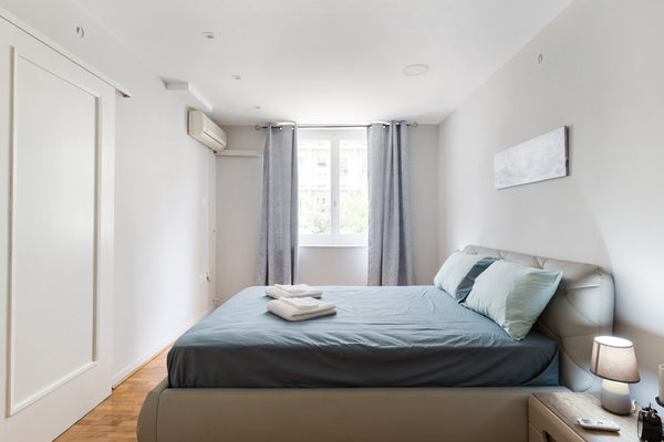 APARTMENT 1ST 60 SQ. M. FLOOR FULLY EQUIPPED IN THE HEART OF ATHENS ON THE ERMOU Vari, Greece APARTMENT IN ERMOU Entire rental unit vacation rental 28237634
