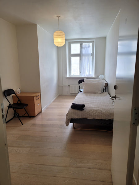 It is located in central city, close to walking street, easy access to super mar Copenhagen, Denmark Close to norreport st Private room in rental unit vacation rental 43609642