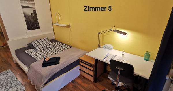 Please read the entire advertisement.<br /><br />This large apartment (252m²), f Vienna, Austria 5 Min to City Center # 11 Min to Vienna Zoo Private room in rental unit vacation rental 44719352