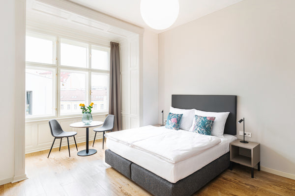 Plně vybavené pokoje o velikosti 21,5 - 33,5 m² v novém svěžím designu nabízejíc Prague, Czechia Franz by Zeitraum - One Room Apartment Entire serviced apartment vacation rental 51136378