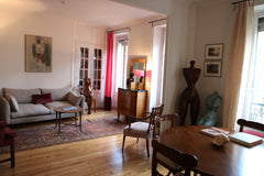 Bel appartement classique et raffiné au cœur de Paris entre la Tour Eiffel et le Paris, France Bel appart 64 m2 aux Invalides à 2 pas des musées Entire rental unit vacation rental 19341846