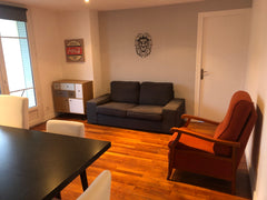 Idéalement situé entre les facultés Lyon-est et le Groupement Hospitalier centre Paris, France À 15min de l'hypercentre en métro! Entire rental unit vacation rental 53446360