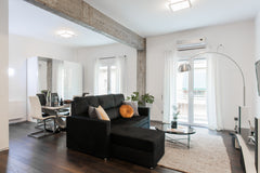 Live in a freshly modern renovated apartment in the center of Athens in an urban Athens, Greece Industrial 1BR Apartment in Ampelokipoi Area Entire rental unit vacation rental 51273089