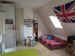 This 22 square meter studio is 10 mins far from Trocadero and Champs Elysées in  Paris, France Near Eiffel Tower & Champs Elysées Entire rental unit vacation rental 10185835