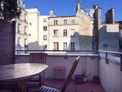 I'm offering you my sweet home when I am away, good atmosphere included :) <br / Paris, France Unique : terrace & bright flat in the Marais 80m² Entire rental unit vacation rental 12810186