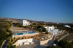Villa Thalina sleeps 6 adults and has three bedrooms and can accommodate 6 adult Brussels, Belgium Villa Thalina Entire villa vacation rental 42820573