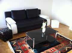J'ai vécu de belles années  dans cet appartement situé dans une rue calme mais d Paris, France Appart 2 pièces Paris proche Nation Entire rental unit vacation rental 7099937