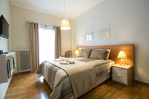 Your vacation apartment in Athens is this urban, newly renovated flat. Cozy and  Athens, Attica, Greece ★ Relaxing by the Acropolis Museum ★ Entire rental unit vacation rental 43810511