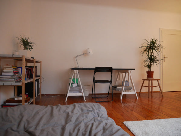 Live like a local near the city centre of Vienna<br /><br />Call the 