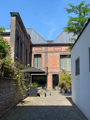 Prachtige loft in een oude chocolade fabriek. Deze centraal gelegen accommodatie Antwerp, Belgium Gorgeous apartment in an old chocolate factory Entire condo vacation rental 629297670712973722