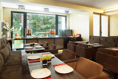 Comfort room for three (one king size bed and one 90 x 200 bed)<br />Possibility  Comfort Triple Room Room in hotel vacation rental 51548907