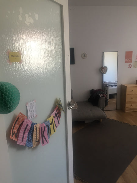 Ich vermiete mein ca 17 m2 großes WG-Zimmer im 16. Wiener Gemeindebezirk. Innerh Vienna, Austria Sonniges Zimmer für den perfekten Sommer in Wien! Private room in rental unit vacation rental 35365488