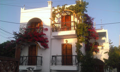 NAXOS Agios Prokopios beach, maisonette of 70 sqm, 1st and 2nd,excellent conditi  FAMILY SUMMERHOUSE IN NAXOS Entire home vacation rental 5995571