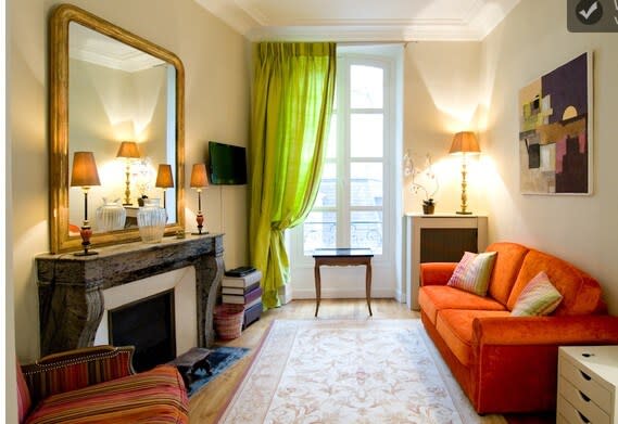 Great 1 bedroom apartment of 74 m2, located Rue Des Grands Degres, on the first  Paris, France 1 bedroom apartment in front of Notre Dame Entire rental unit vacation rental 323270